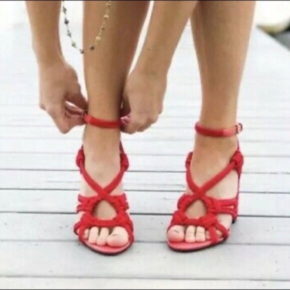 CAbi Red Strappy Tiptoe Chunky Heel Sandal Size 9 Red Pink - Picture 10 of 10